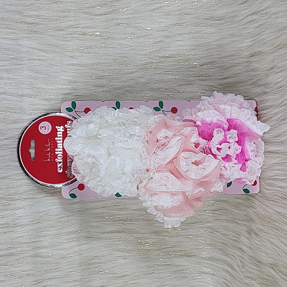 Nicole Millet Exfoliating Shower Poufs